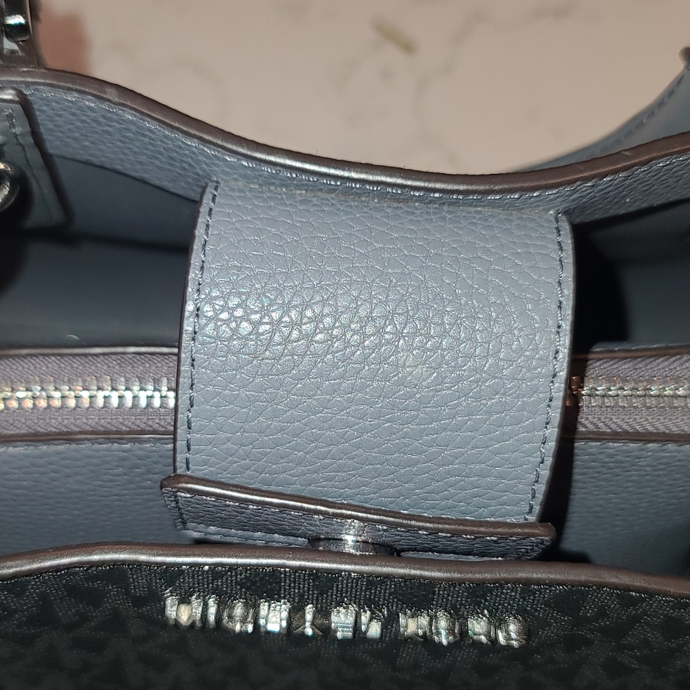 Michael Kors shoulder bag - Picture 5 of 8
